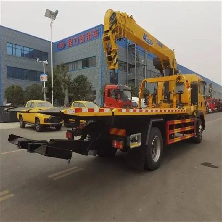 苏州吴中附近小随车吊出租电话，轻松解决搬运烦恼