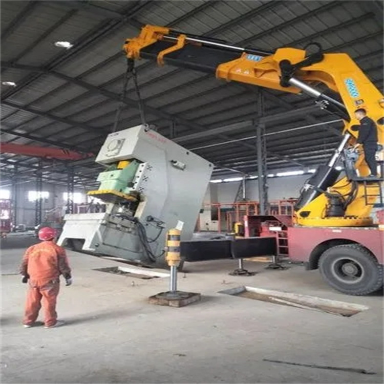 苏州吴中80吨折臂吊车出租附近电话